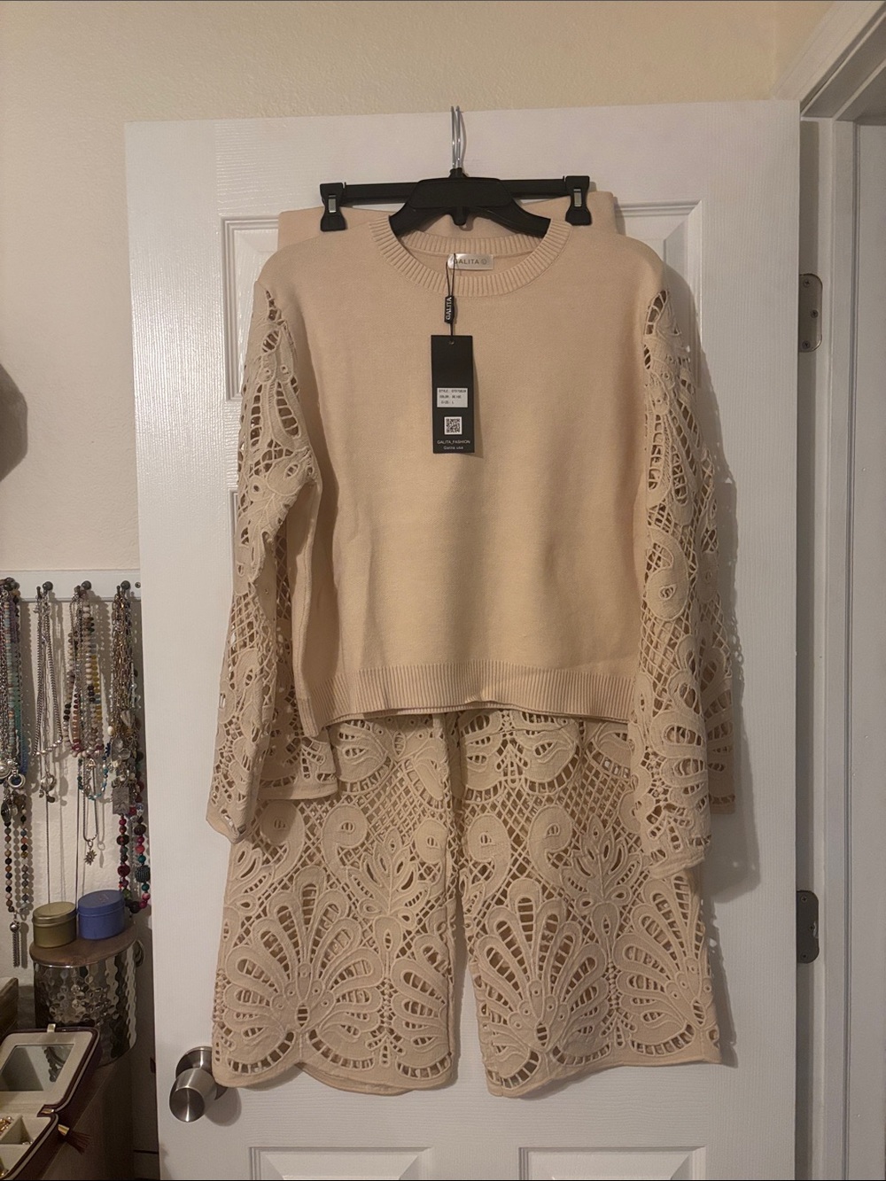 Galita Crochet Sleeve Sweater Set-Beige-Size Large- NWT 2 PIECE SET